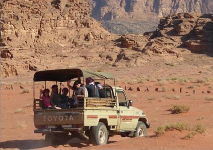 Moon City With Sunset Tour Wadi Rum Exterior foto